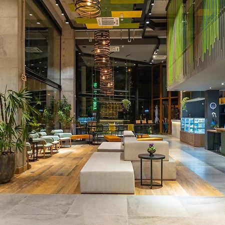 Ibis Styles Porto Alegre Moinhos De Vento Hotell Exteriör bild